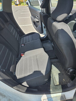 Prodám DUSTER TCe 100 LPG Comfort - 12