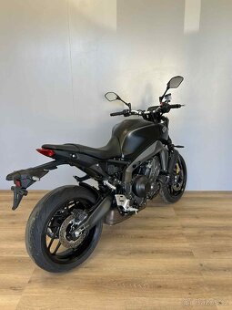Yamaha MT-09 2021 - 12