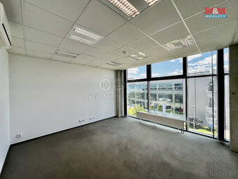Pronájem skladových + kancelářských prostor 300m², Nupaky - 12