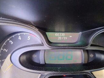 Opel Vivaro 1.6 Bi CDTI Long 9-míst - 12