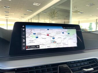 BMW 520d Aut,Distronic,Panorama,DPH - 12