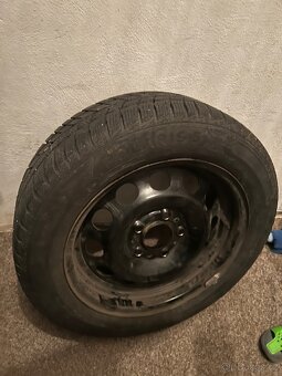 BMW 118d E87 (2007, 2.0d, 286 000 km) - 12