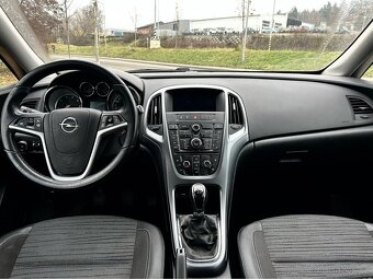 Opel Astra, J Sports Tourer, 1.6 CDTi, 81 kW, STK do 12/2027 - 12