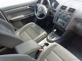 VOLKSWAGEN TOURAN AUTOMAT - NA PREDAJ - 12