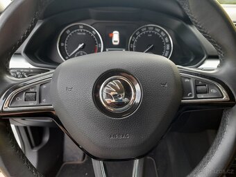 ŠKODA SUPERB III KOMBI 2,0 TDI,7-DSG,NAVI,2018 - 12