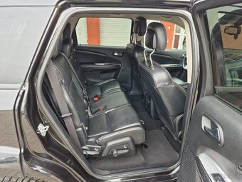 Fiat Freemont 2.0 Multijet Black Code 125kW - 12