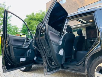 Subaru Forester 2.0D 4x4 AUTOMAT FACELIFT VÝHŘEV TAŽNÉ - 12