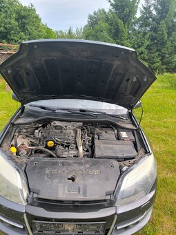 Náhradní díly Renault laguna III 2.0 DCI - 12