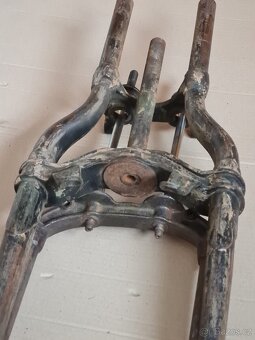 Harley Davidson WLA přední vidlice - 12