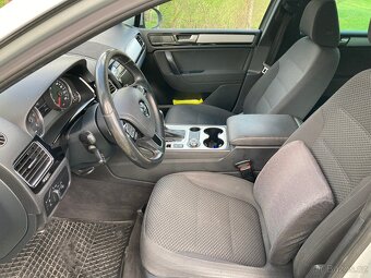 VW TOUAREG 3.0TDI 150kW, 12/2013, PODVOZEK NA PRUŽINÁCH  - 12