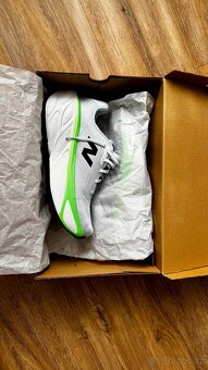 Zánovní boty New Balance Fresh Foam V5 - vel.44 (1x na sobě) - 12