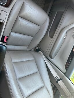 Audi a4 b6 avant - 12