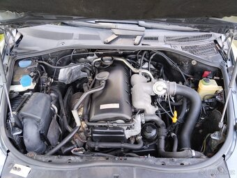 Volkswagen Touareg R5 2.5TDi - 12