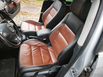 Volkswagen Golf 6 combi 2,0 103 kw Panorama (Highline), kůže - 12