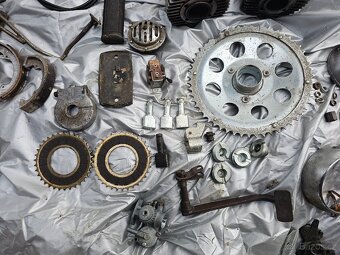 Díly Jawa 05,20,21,23 - 12