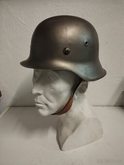 Německá helma WW2 - 12