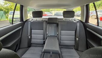 ŠKODA OCTAVIA 1.6i TEAM EDITION 1MAJITEL - 12