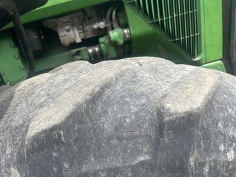 John Deere 8100 - 12