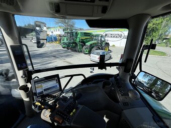 traktor John Deere 6R 230 - 12