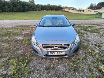Volvo S60 - 12
