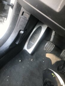 E90 320d lci - 12