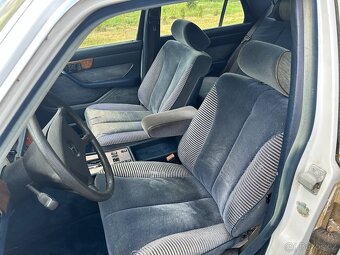 Mercedes Benz W126 260SE - 12