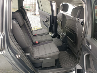 Volkswagen Touran, 1.6TDi-85kw,7míst,r.12/16 - 12