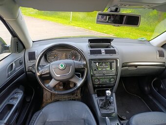 Škoda Octavia 2.0 TDI Laurin & Klement - 12