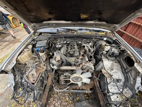 Prodám Nissan Navara 2,5D 126 kw automat 06 - 12