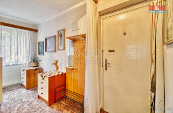 Prodej bytu 2+1, 77 m², Ostrov, ul. Komenského - 12