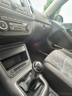 Volkswagen Tiguan 2.0TDI MANUÁL NAVI-KAMERA-LED-Bi XENON-ČR - 12