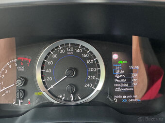 COROLLA 1.8 HYBRID 90kW E-Cvt ACTIVE KAMERA KOUPENO V ČR DPH - 12