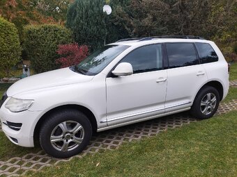 VW Touareg 3.0 TDi 176kw,R-Line, Manuál.2008,4x4. - 12