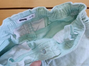 Dívčí kraťasy velikost 134 - 12