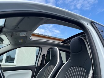 RENAULT TWINGO TECHNO NAVI Electric rv.2023 - 12