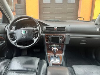 Škoda Superb 2.8 v6 142kw - 12