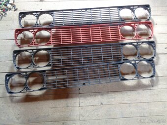 Fiat 128 Coupe, Berlinetta 3p díly. - 12