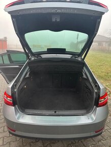 Skoda Superb 3 2.0tdi 110kw 6/2015 - 12