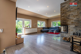 Prodej rodinného domu, 340 m², Janov nad Nisou - 12