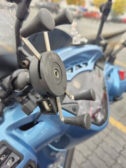 Honda sh 300i - 12