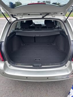 Toyota avensis 2.0 VVT-i - 12