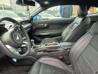 FORD Mustang 5,0 GT  V8  330KW - 12