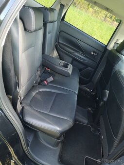 MITSUBISHI OUTLANDER PHEV HYBRID PLNÝ SERVIS MOŽNOST DPH - 12