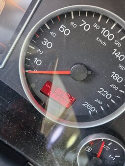 Audi A4 B7 2.0 tdi 125kw - 12