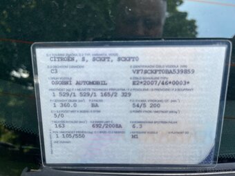 Prodám Citroen C 3 r.v. 2011  54 KW, naj.204 500km, 1360 ccm - 12