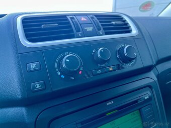 Škoda Fabia 1.4i 16V 63kW Tažné KLIMA Tempomat ESP AUX - 12