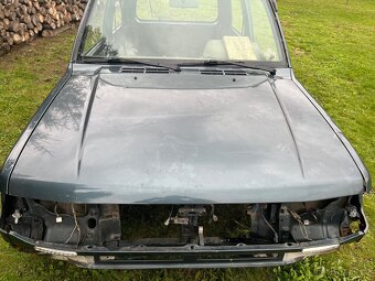 Mitsubishi Pajero 2 díly - 12