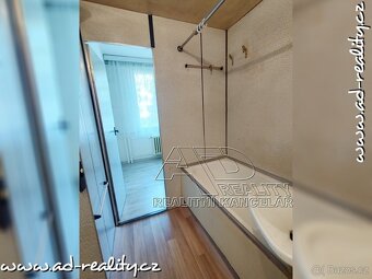 Pronájem panel bytu 2+1 s komorou [64m2] Pražské předměstí, - 12