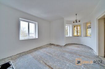 Prodej komerčního pozemku 2552 m² - 12