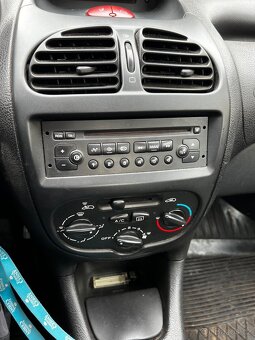 Peugeot 206 1.4 HDI - 12